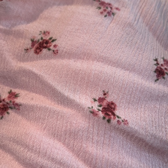 Pink Flower Tie Crop Top - Picture 3 of 4